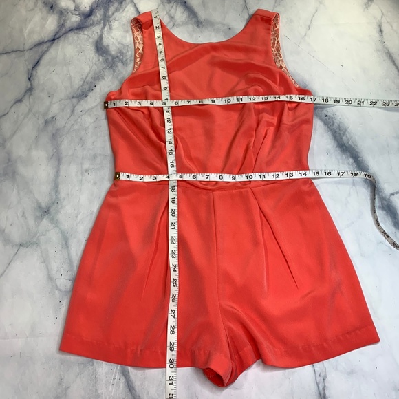 Astr the Label Coral Lace Open Back Romper - Picture 7 of 8